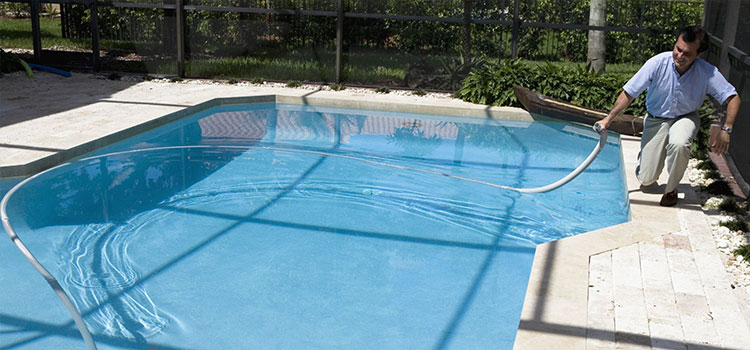 Best Pool Leak Detection Services in Conroe, TX
